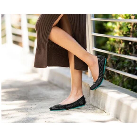 Tieks Obsidian Croc Patent Foldable Cushioned Travel Shoe Workcore Ballet Flat 8 - Picture 1 of 7